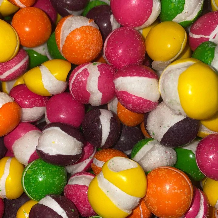 Skittles Sour - Freeze Dried Sweets - 40g (Sour) - Halal and Vegetarian